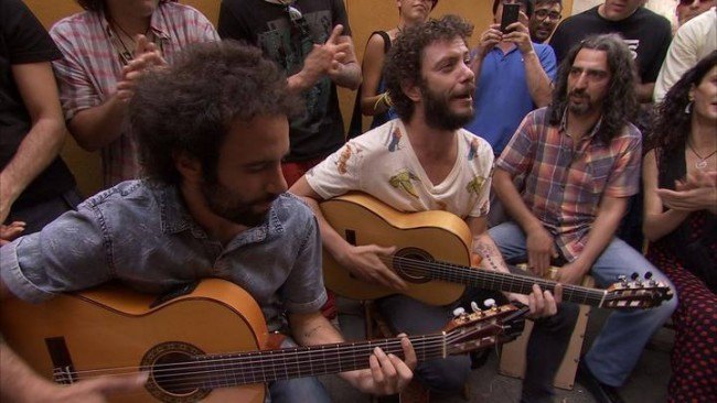 Vivan Los Bares Lorena Castell Y Juanito Makande Se Ponen Flamencos En Su Despedida La 1 Social Vemostv